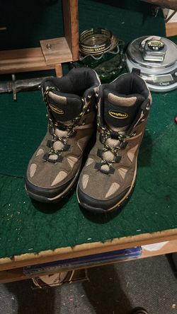 Goodyear Boots Size 7.5
