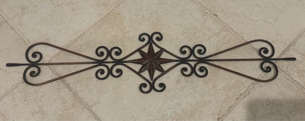 Metal Scroll Wall Decor with Star Center