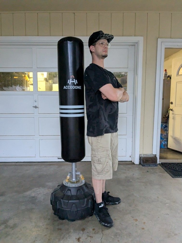 Accodone Standing Punching Bag