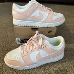 🔥Nike Dunk low Pale Coral🔥 women’s size 8