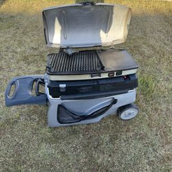Portable Cooler/grill