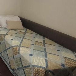 XL Twin Bed And mattress 