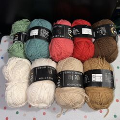 4ply Milk Cotton Yarn (Keychains Not Included)