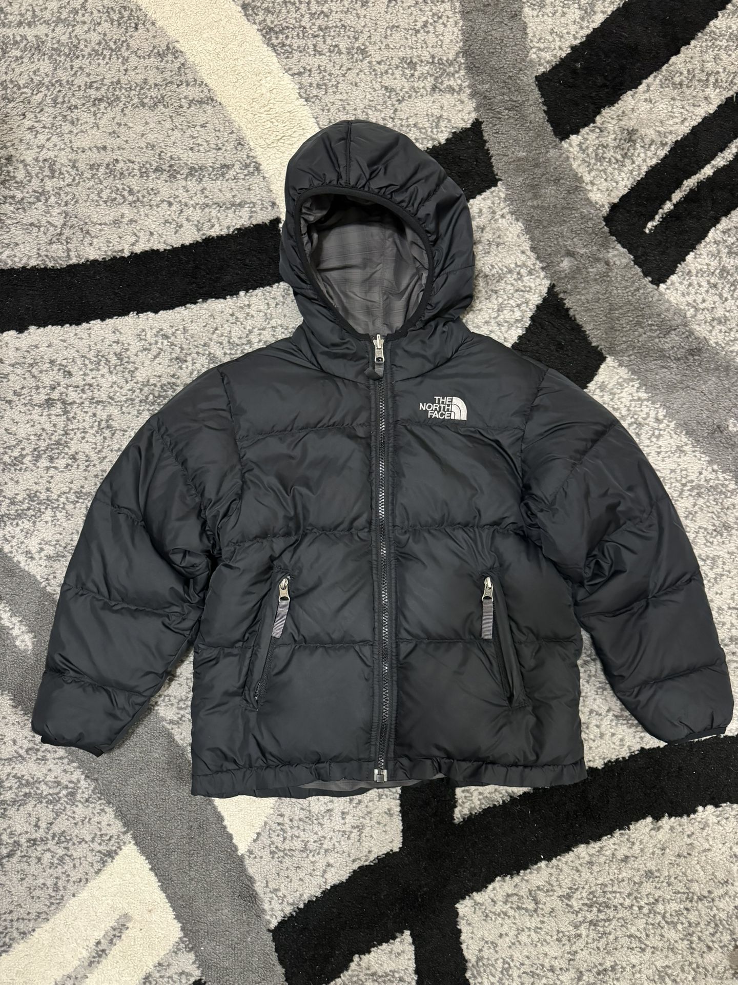 The North Face 550 Down Puffer Jacket Reversible Hooded Youth Boys Size Small 7/8