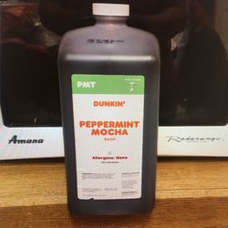 Dunkin donut coffee creamer peppermint mocha swirl syrup 64 ounce jug new Sealed