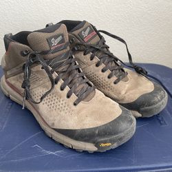Danner Trail 2650 Mid GTX Hiking Shoes – Men’s 12 – Gore-Tex – Vibram – Made for Trails