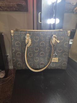 Guess purse