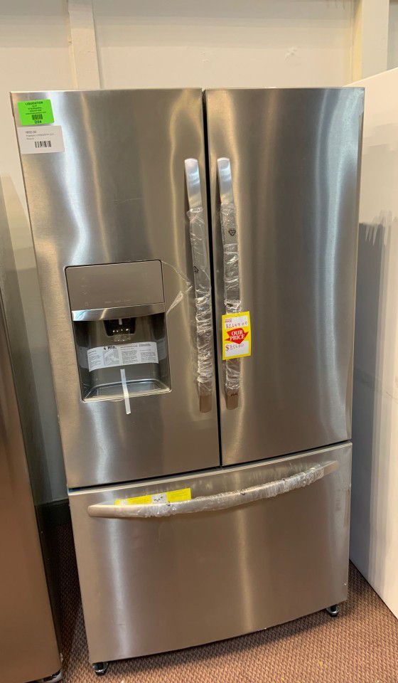 Frigidaire - LFHDTF - NEW refrigerator A0P7F