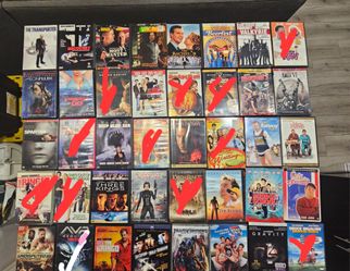 DVD Lot $1 each. Must purchase 40 movies to meet up $40 total. Will not meet up if under 40 dvds