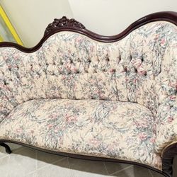 Beautiful Couch With 2 Chairs
