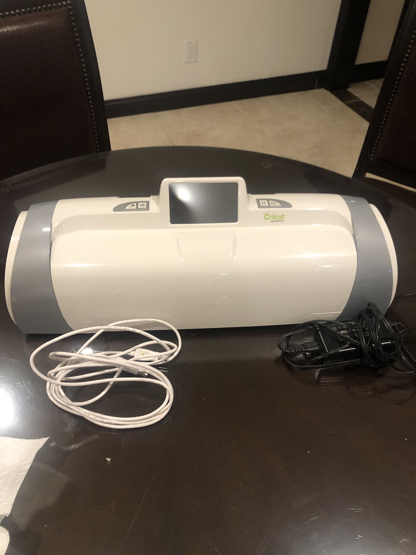 Cricut Expression 2 for Sale in Chatsworth, CA - OfferUp