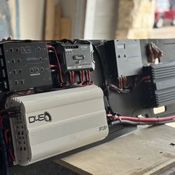 🍎🔊Car audio installations 🍎🔊