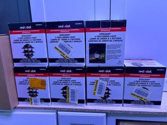 Outdoor weatherproof landscape light