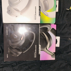 Bose quit comfort ultra!!! TOP of the line!!! Brand new