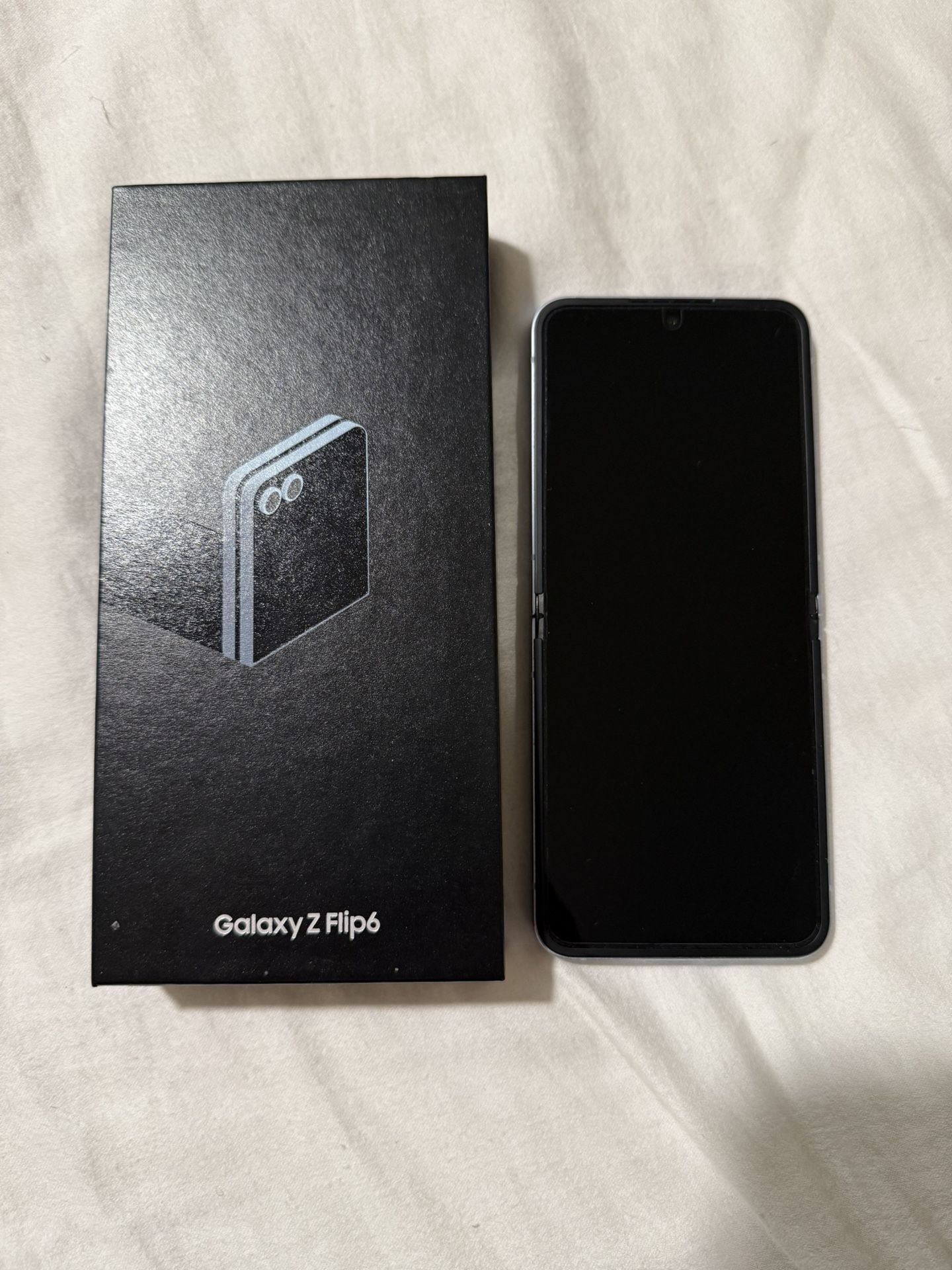 Samsung Z Flip 6 256GB UNLOCKED