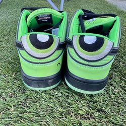 Nike Dunk Low Strike Slime Green Size 9.5