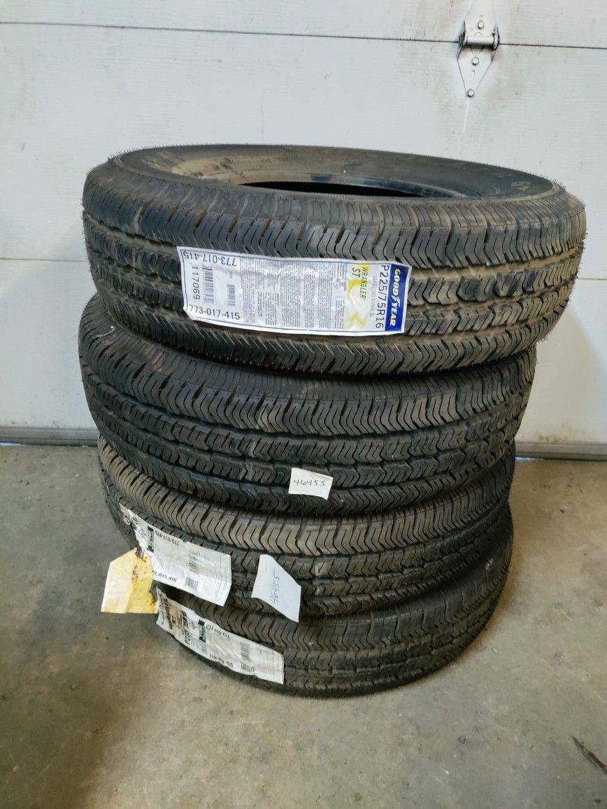 225/75/r16 tires (NEW)