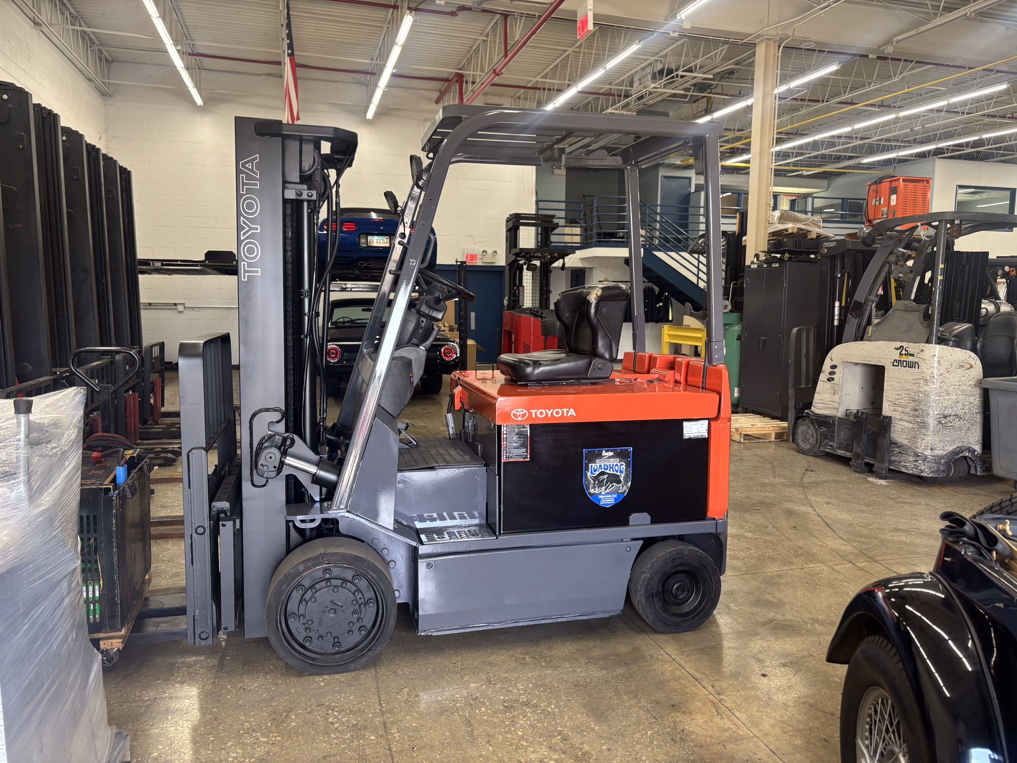 2019 Toyota 8000 pound forklift
