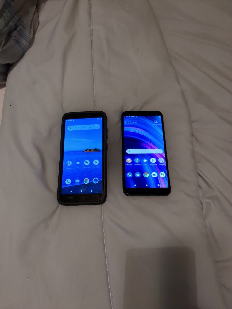 Hot Pepper Ghost/Blu Android Phones$40 For both
