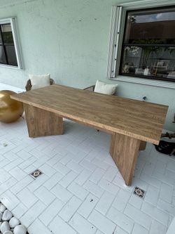 Beautiful table. Extremely easy assembly. Like new.