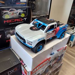 ARRMA Mojave grom BLX brand new special deal right now