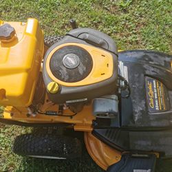Commercial Cub Cadet 33 Inch