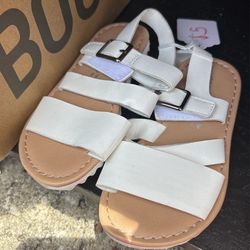 7C Old Navy Sandals