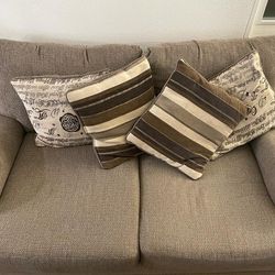 Love Seat With Cushions