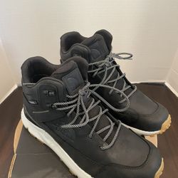 The North Face Mens Vals Mid Leather Wp Brand New In Box Size 8.5 