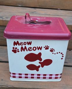 Pet Food / Accessories Bin