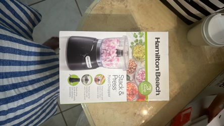 Hamilton beach stack and press “food chopper” ( brand new )