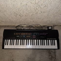 Casio Ctk-5201 Piano Electronic keyboard Music Instrument.