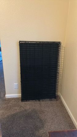 Large dog crate for medium to large breeds