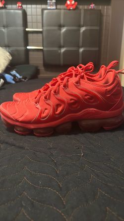 used vapor maxs, Red, Nike