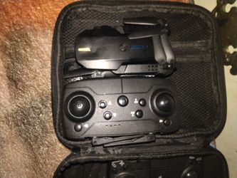 Drone works well and goes very far