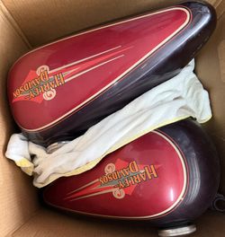 Harley Davidson Softail Heritage Classic 1(contact info removed) Tank Set