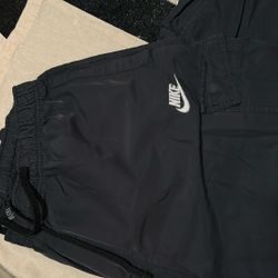 Nike Cargo Pants 