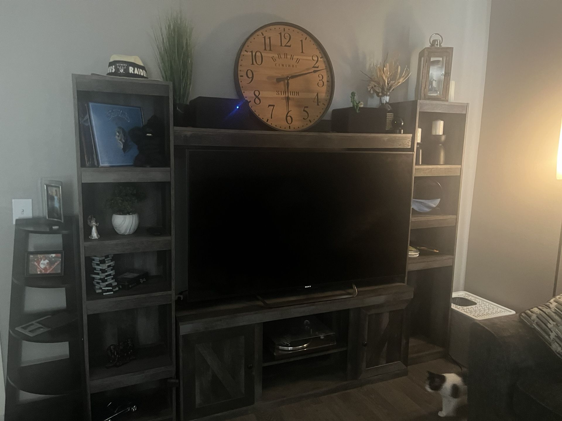 Apartment Sale 9400 Bermuda Rd., Las Vegas Vegas, Nevada apartment (contact info removed) three