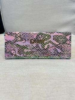 Quay Australia Frame Case