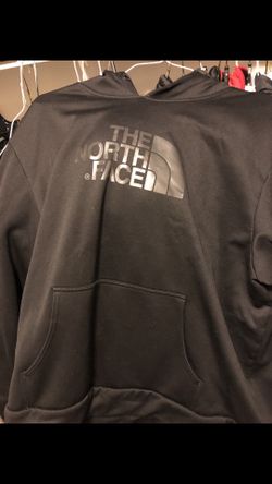 North face pullover