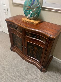 Beautiful High Quality Wood Buffett
