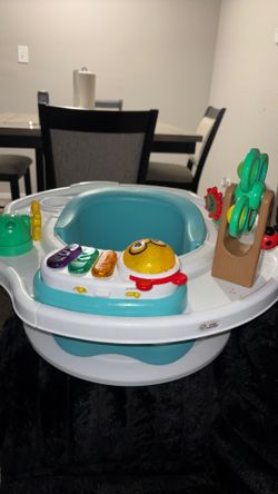 Baby eistein booster chair