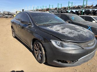 2015 Chrysler 200 Parts 