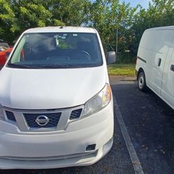 2019 Nissan Nv200