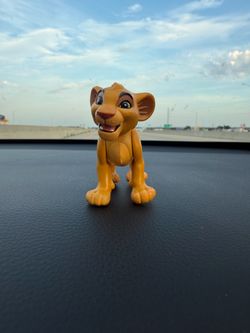 Simba Cub Disney The Lion King 2.5” Figure Plastic Toy. Has a knick on back see pics