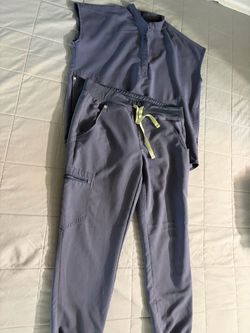 Figs scrubs