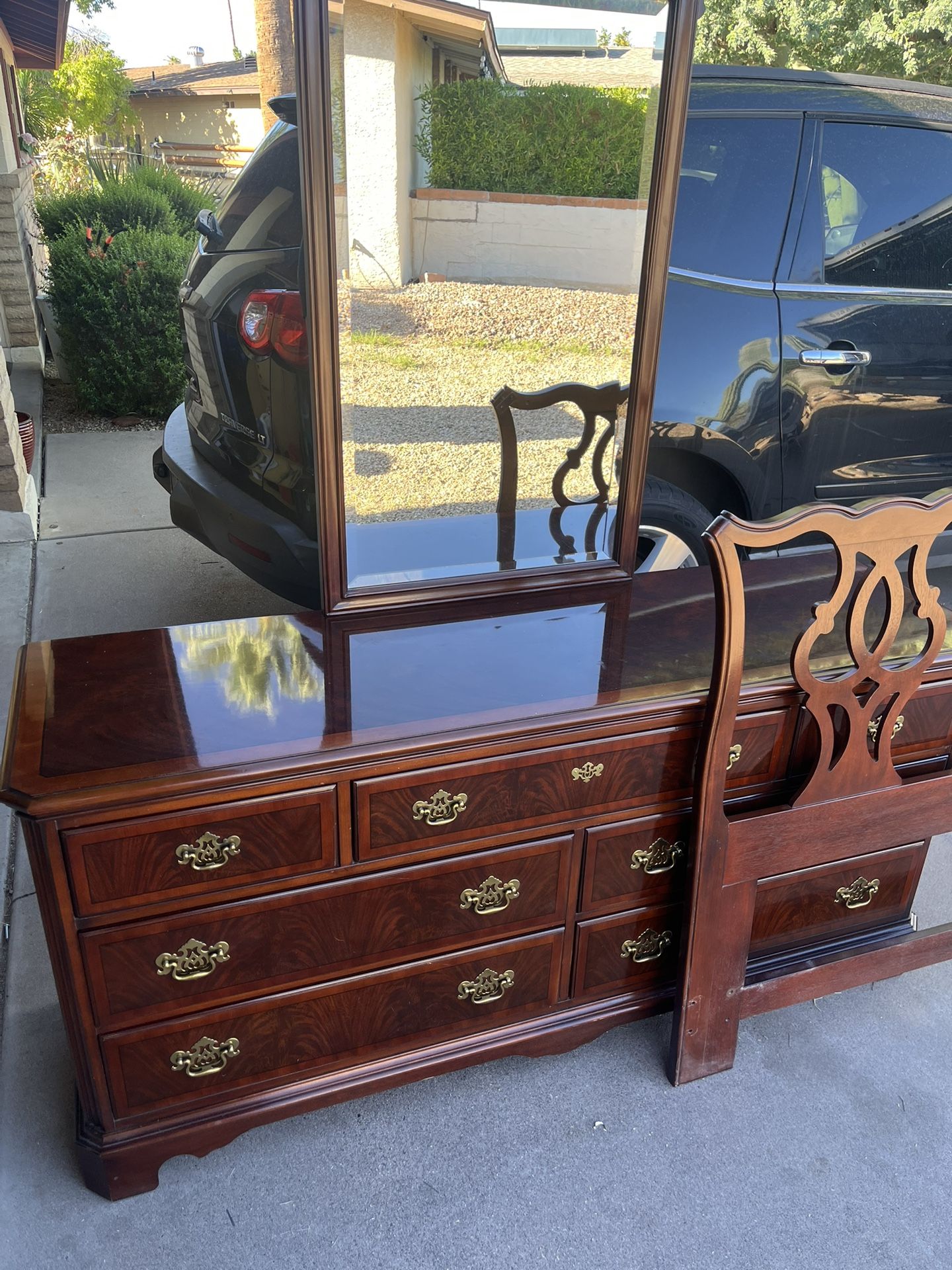 Drexel Vintage Style Dresser/mirror And Queen Headboard