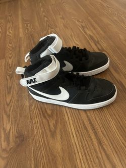 Nike Boys Shoes Size 7 Youth
