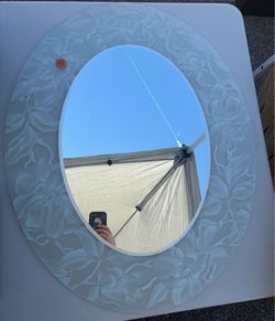 Oval Mirror with Etched Floral Glass Border