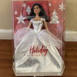 Holyday Barbie 2021